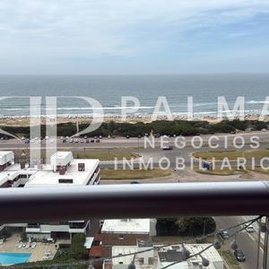 Apartamento De Lujo En Icon Towers: 2 Dormitorios Con Vistas Panorámicas A Playa Brava Y Amenidades Exclusivas