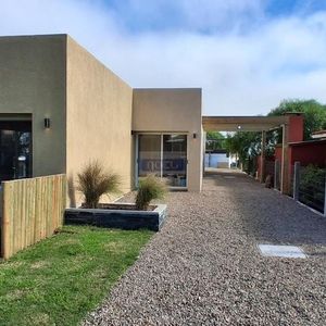 Casa A Estrenar En Punta Fria Con Piscina