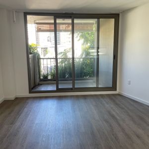 Venta De Apartamento De 1 Dormitorio Y Terraza, La Blanqueada