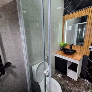 Venta Casa Con Piscina En Parque Del Plata