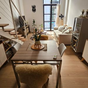 Gran Oportunidad! Apartamento 1 Dormitorio Duplex En Venta En Ciudad Vieja.