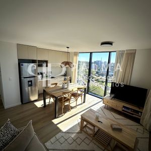 Moderno Apartamento En Alquiler More Atlanitco Con Balcón Y Vistas - U$s 850