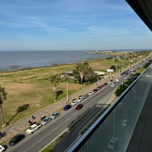Exclusivo Alquiler: Lujoso Apartamento De 3 Dormitorios Y 2 Garages