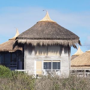 Complejo De 4 Cabañas A 50 Mts Del Mar