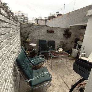 Muy Amplio, Con Patio