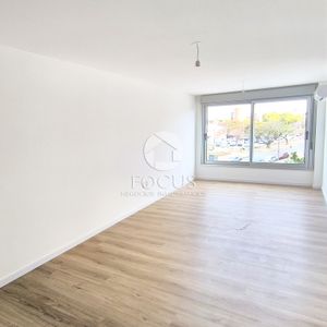 Venta Apartamento Monoambiente Con Renta En Puerto Buceo