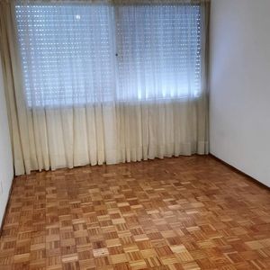 Apartamento 2 Dormitorios Y Cochera