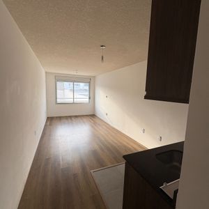 Funcional Y Elegante Apartamento En Alquiler En Av. Italia, Montevideo