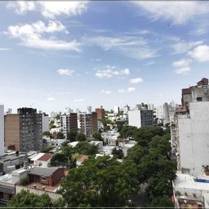 Apto Piso Alto Con Vista Despejada -excepcional Punto- Todo Al Fte. 2 Dorm. 2 Baños 2 Terrazas Y Gge. Lugar Fijo!!!