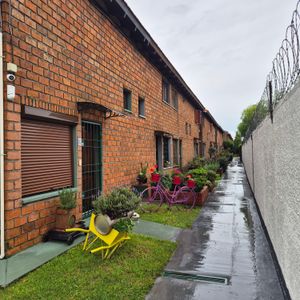 Muy Lindo Duplex