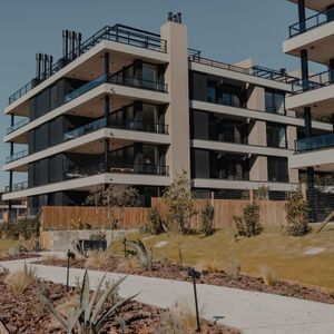 Venta Y Alquiler Apartamento - 3 Dormitorios - Barrio Parques