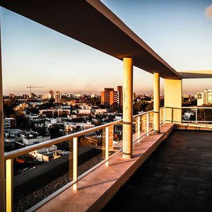 Alquiler Apartamento Dos Dormitorios, Tres Cruces