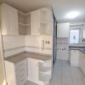 Alquiler | Apartamento 1 Dormitorio Con Balcon En Tres Cruces