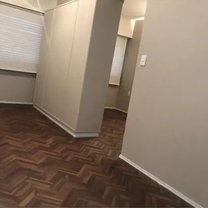 Alquiler En El Centro, Mono Ambiente Con Separacion, 1 Dormitorio, Piso Alto, Porteria