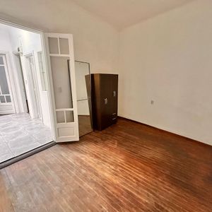 Alquiler Pocitos: 2 Dorm Patio