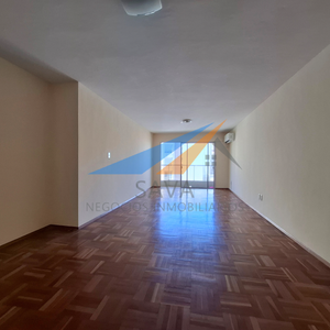 Alquiler Apartamento 4 Dormitorios En Pocitos! Cochera Incluida. Piso Alto!
