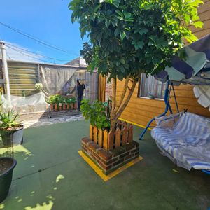 Alquiler Casa 1 Dormitorio Con Cochera Y Fondo En La Unión