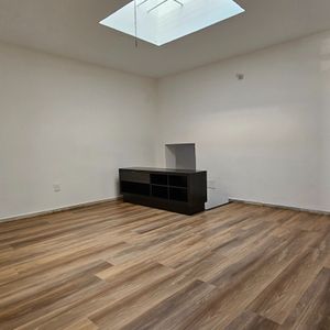 Alquilo Apartamento Reciclado En Pocitos: 1 Dormitorio, Sin Gastos Comunes, Oportunidad única!