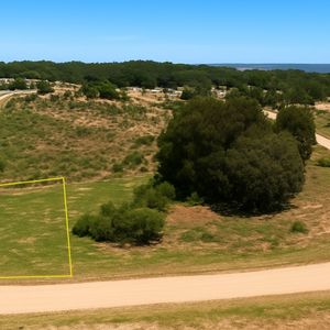 Re Venta Lote 152 Barrio Privado Playa Brava Punta Del Este