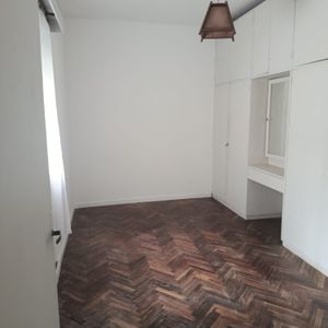 Alquiler Apartamento De 2 Dormitorios En Tres Cruces