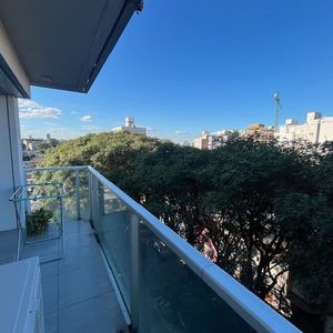 Moderno Apartamento Con 2 Cocheras