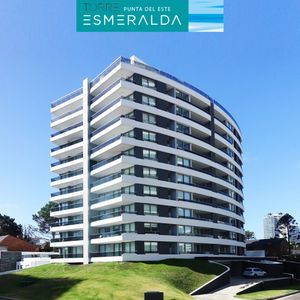 Brava. Torre Esmeralda, 2 Dormitorios Y Servicios