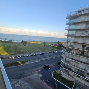 Exclusivo Alquiler De Lujo En Punta Carretas: Apartamento De 2 Dormitorios Con Vistas Panorámicas Y Amenidades Premium