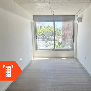 Alquiler Apartamento Monoambiente Puerto Buceo Patio Con Parillero Y Garage 1317 Studio - Rh-12212