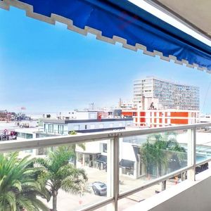Apartamento En Venta, Península Próximo Al Puerto, 3 Dormitorios