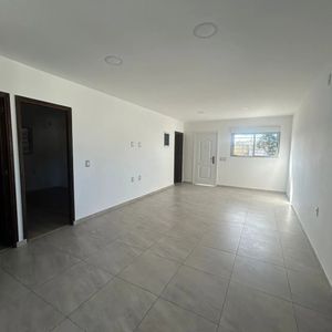 Alquiler En Malvin Norte De 3 Dormitorios, Ph De Altos, Terraza Amplia, Cochera, Sin Gastos Comunes