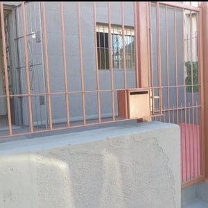 Alquilo Casa 2 Dorm. Cerrito De La Victoria.