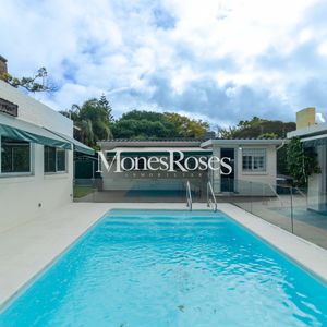 Divina Casa En Venta En Carrasco 1 Planta 3 Dorm Barbacoa Piscina