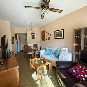 Venta De Apartamento 2 Dormitorios Más Box En Malvín