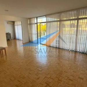 Alquiler Apartamento Penthouse 2 Dormitorios En Pocitos! Cochera - Gran Terraza