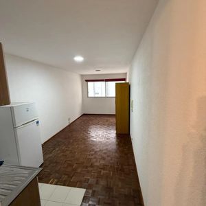 Alquiler | Hermoso Monoambiente A 1 Cuadra De La Rambla
