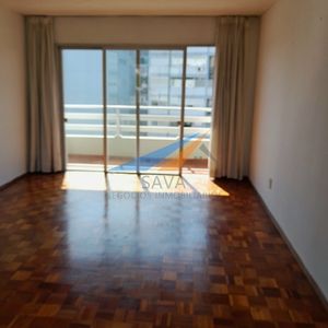 Alquiler Apartamento 2 Dormitorios En Parque Batlle! Balcón Al Frente. Piso Alto!