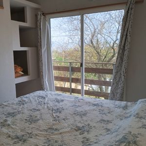 Alquiler Anual/ Piriapolis/ Casa 2 Pisos, 2 Dormitorios A Pasos Del Mar Con Garantía Deposito
