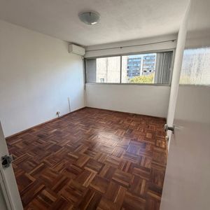 Alquiler En Malvin Norte, Euskalerria 70, 3 Dormitorios, Piso Alto, Seguridad 24hs, Estacionamiento