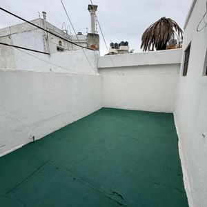 Próximo Club Bohemios, A Dos Cuadras De Rivera, Luminoso Patio
