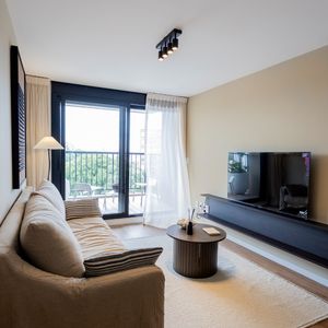 Venta Apartamento Al Frente, 2 Dormitorios Y 2 Terrazas En Cordón
