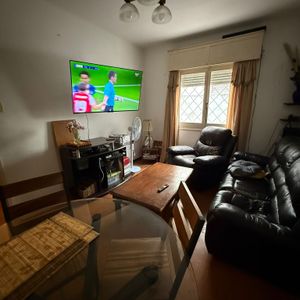 Se Vende Apto De 2 Dormitorios, Patio Y Parrillero En Cerrito