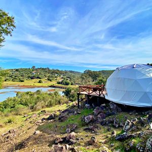 Alquiler Villa Serrana Glamping "wara": Escapada De Lujo Y Naturaleza Ubicada En El Corazón De Villa Serrana Sobre El Lago Y La Represa