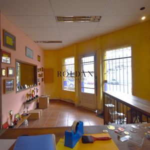 Apartamento Venta Aguada Apartamento Y Local Comercial Patio Cordon Norte Para Reciclar
