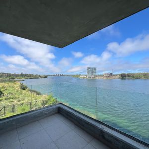 Vista Al Lago! Entorno De Naturaleza, Garage.