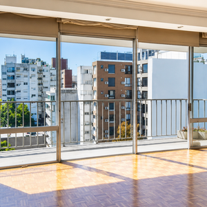 Venta Apto 4 Dormitorios | Garaje | 130 M² Y A Pasos De Rambla | Punta Carretas