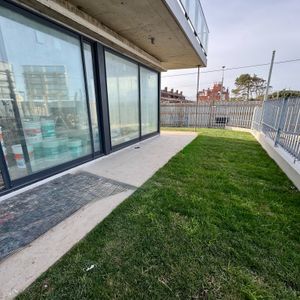Venta Apartamento A Estrenar 2 Dormitorios Con Jardín En Barra De Carrasco