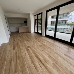 Alquiler Apartamento 2 Dormitorios En San Nicolás