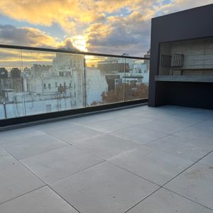 Alquiler Apartamento De Un Dormitorio Penthouse En Centro A Estrenar