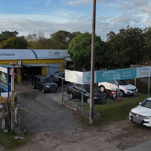 Inversión Estratégica: Taller Mecánico De Alta Rentabilidad, Totalmente Equipado Y Con Ubicación Premium Sobre Ruta Principal
