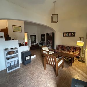 Alquiler Casa 3 Dormitorios Escritorio Cochera Patio Parque Batlle
